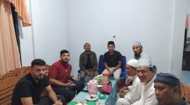 Buka puasa bersama KB PII Malut & Mahasiswa Palestina kediaman Ust M. Ridwan Ilyas (Foto/Armain) 