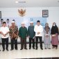 Pembagian intesif Imam Masjid &  Pengasuh TPQ (Foto/nt) 