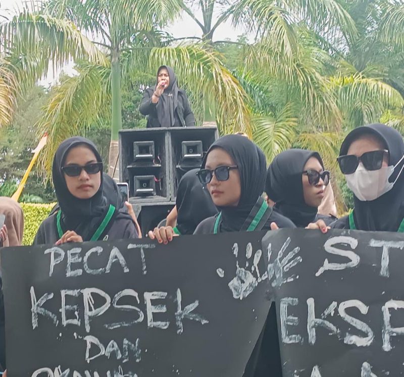 Aksi Solidaritas Peduli Kekerasan Perempuan & Anak (Foto/Nalarsatu.com) 