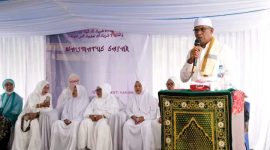 Dr. Kasman Hi. Ahmad Saat Walimatul Safar di Kediaman Ibu Ermawati Harian Malifut Halut (Foto/SF) 