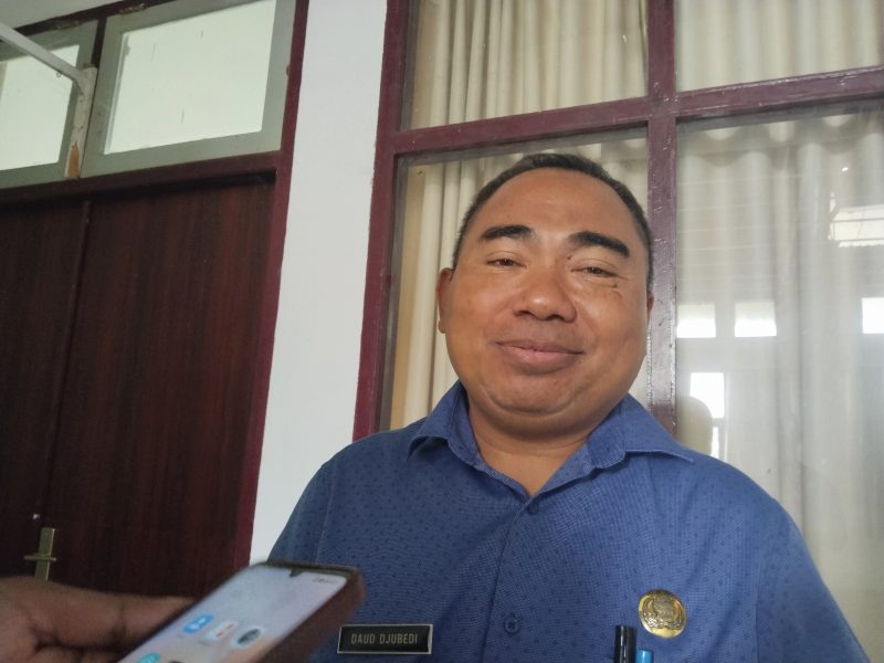 Kepala Disnakertrans Daud Jubedi Hadiri Rapat Dengar Pendapat bersama DPRD Komisi III (Foto/Nalarsatu.com)
