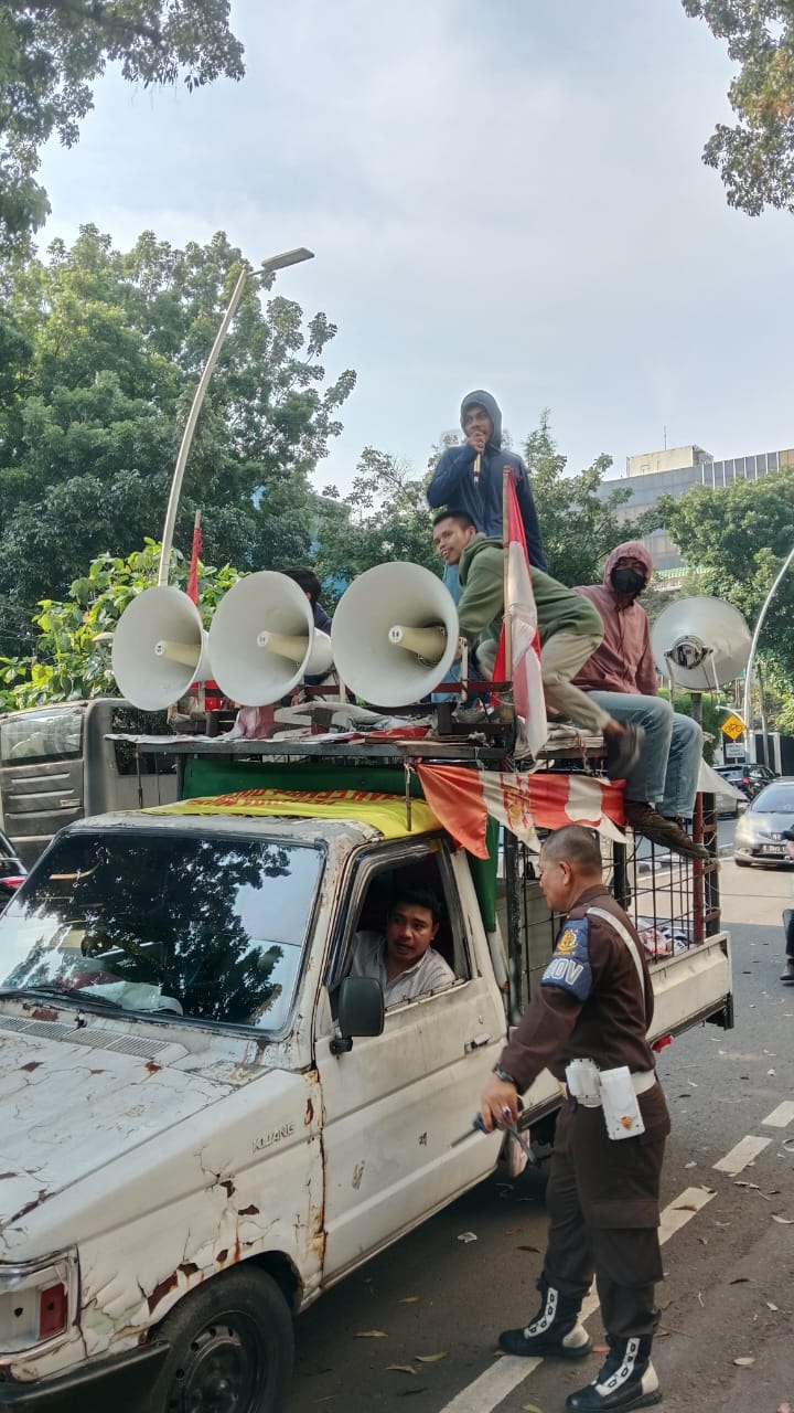 SEMMI Maluku Utara Gelar Aksi Menuju KPK & Kejagung RI (Foto/Encos)