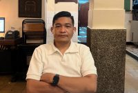 “Ketua Bidang Hukum dan Advokasi Indonesian Anti Corruption Network (IACN), Yohanes Masudede, S.H., M.H., mendesak Komisi Pemberantasan Korupsi (KPK) dan Kejaksaan Agung untuk segera turun tangan mengusut dugaan korupsi di lingkungan Pemerintah Kabupaten Halmahera Timur.” (Foto/Nalarsatu)