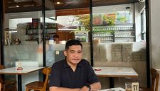 Yohanes Masudede, Praktisi Hukum sekaligus Koordinator Perkumpulan Aktivis Maluku Utara, menyampaikan kritik keras terhadap langkah KPK dalam penanganan kasus dugaan suap pemeriksaan pajak di lingkungan Direktorat Jenderal Pajak Kementerian Keuangan periode 2021–2026 (Foto/Nalarsatu.com)