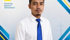 Muhamad Munir, Kepala ULP PLN Saketa, menjelaskan kondisi sistem kelistrikan di wilayah Saketa yang mengalami peningkatan beban saat perayaan Iduladha 1447 H. Beban listrik yang biasanya berada di kisaran 1.100 KW tercatat meningkat hingga 1.200 KW, mencerminkan tingginya kebutuhan energi masyarakat selama momentum hari besar keagamaan. (Foto: Istimewa/Nalarsatu.com)