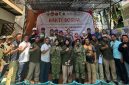 Pengurus dan anggota IARMI Maharuyung Jabodetabek berfoto bersama usai menggelar kegiatan bakti sosial bertema “Tebarkan Kepedulian, Ciptakan Kebersamaan” di Momen Kopi Aceh, Kramat, Jakarta Pusat, Kamis (28/5/2026). Dalam rangka menyemarakkan Hari Raya Iduladha 1447 H, kegiatan tersebut diisi dengan donor darah, pemeriksaan kesehatan gratis, santunan anak yatim, serta pembagian sembako dan daging kurban kepada masyarakat yang membutuhkan. (Foto: Istimewa/Nalarsatu.com)