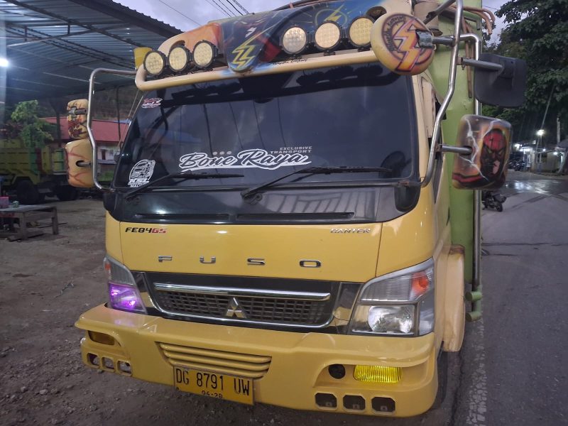 Ketua LPP Tipikor Halmahera Tengah mendesak Polda Maluku Utara mengusut dugaan praktik perdagangan barang bekas (skrap) yang diduga tidak memiliki legalitas di Kabupaten Halmahera Tengah. Lembaga tersebut meminta aparat penegak hukum menyelidiki asal-usul barang serta memastikan proses penegakan hukum dilakukan secara profesional dan transparan (Foto/LPP)