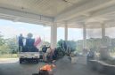 Aksi Aliansi Masyarakat Peduli Desa Gambaru di depan Kantor DPRD Halmahera Selatan menuntut DPRD segera membentuk Pansus, menggelar RDP, dan turun langsung ke lokasi (Foto/Nalarsatu)